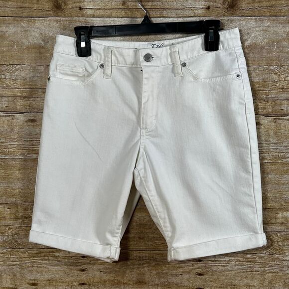 UNIVERSAL THREAD HIGH RISE WHITE SIZE 6/28R CUFFED BERMUDA SHORTS CASUAL CLASSIC - Picture 3 of 5